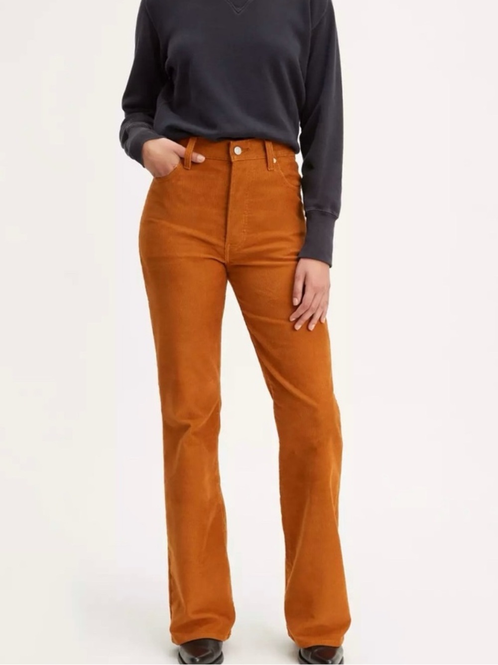 Levi's Premium Ribcage Flare
Corduroy Pants Rust Orange Size
26 High Rise - Picture 2 of 10